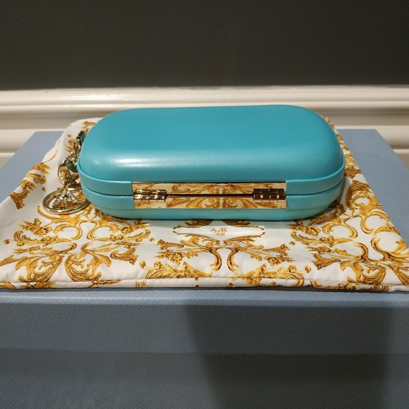 H&M x Anna Dello Russo Clutch NWOT - Picture 6 of 6